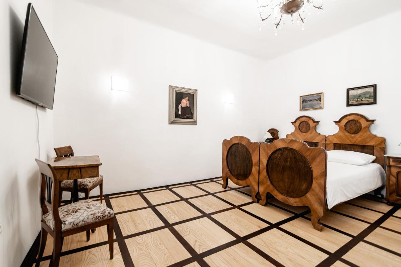 Grad Strmol Villa Cerklje na Gorenjskem Kültér fotó