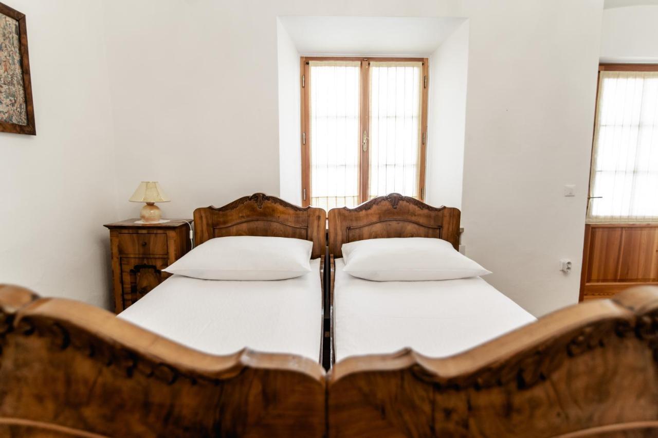 Grad Strmol Villa Cerklje na Gorenjskem Kültér fotó